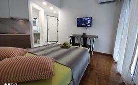 Studio In The Heart Of Athens Next To Monastyraki.